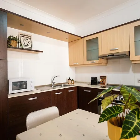 A Pretty Close To Seafront Apartament Sliema