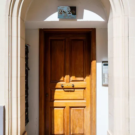 A Pretty Close To Seafront Appartement *